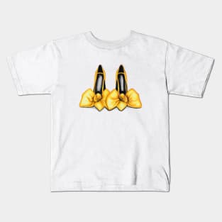 Big Bow Tie High Heels Pumps Kids T-Shirt